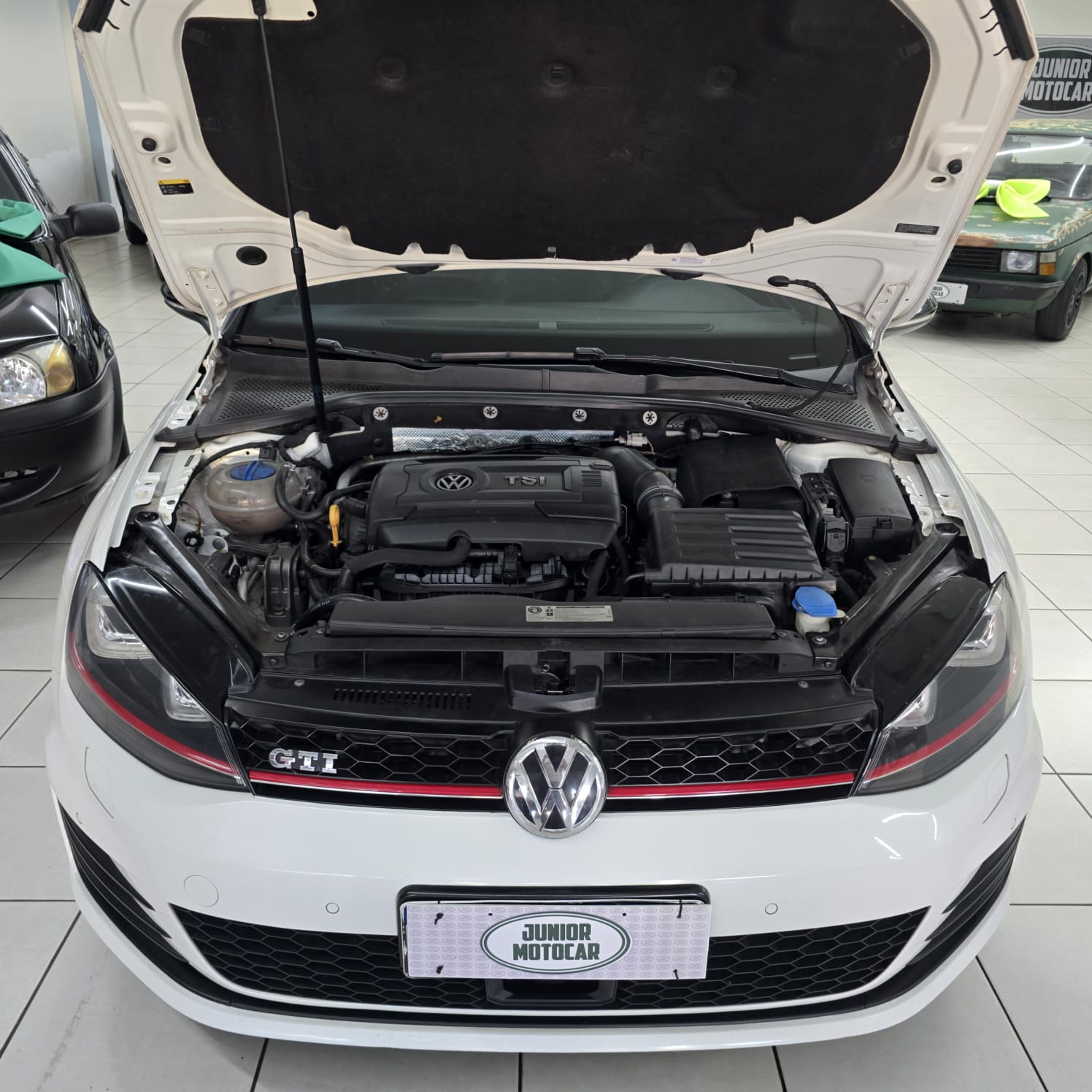 VW GOLF GTi 2.0 TSi 220Cv AUT. BRANCO 2015 GASOLINA - Imagem 15