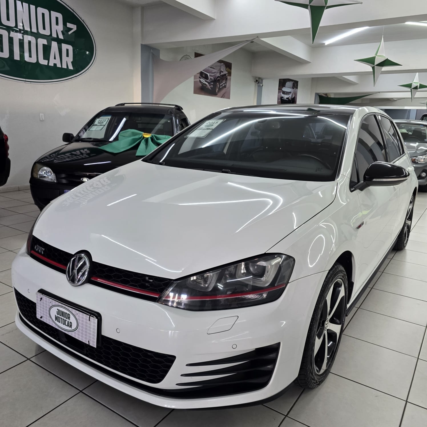 VW GOLF GTi 2.0 TSi 220Cv AUT. BRANCO 2015 GASOLINA - Imagem 3