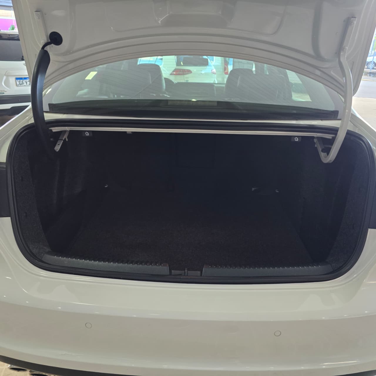 VW JETTA 2.0 TSI TURBO BRANCO 2012 GASOLINA - Imagem 10