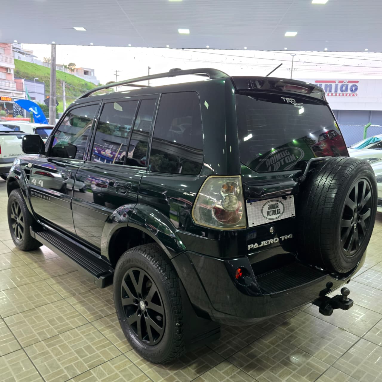MITSUBISHI PAJERO TR4 2.0 4X4 AUT. VERDE 2011 FLEX - Imagem 4