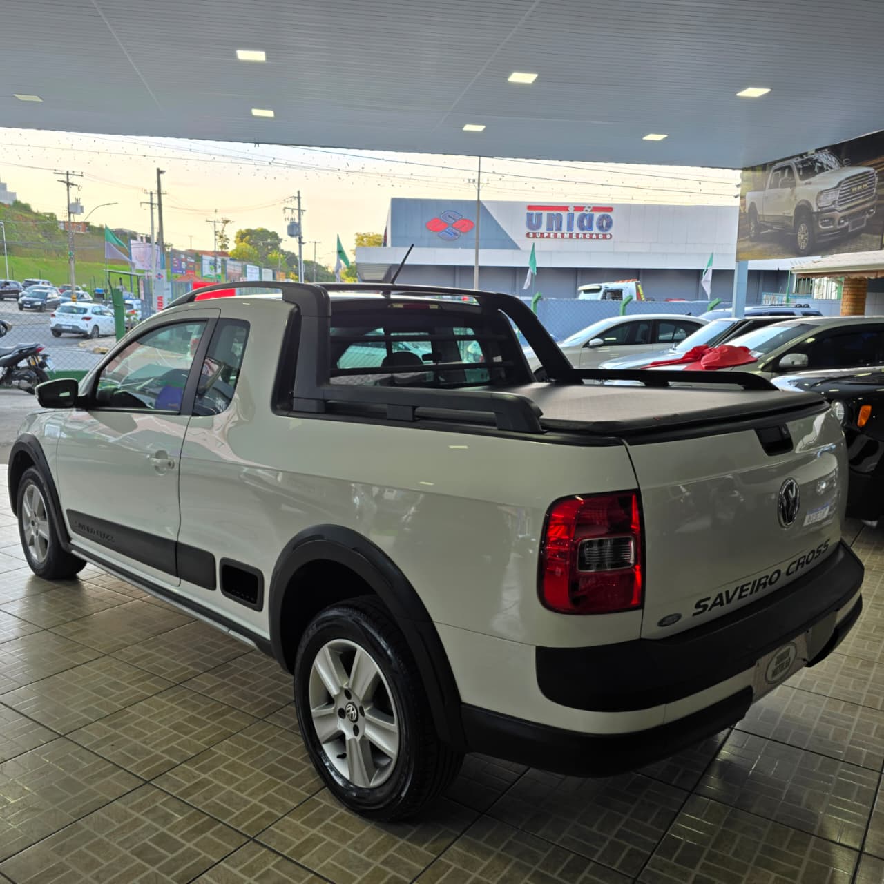 VW SAVEIRO CROSS 1.6 CE BRANCA 2012 FLEX - Imagem 4