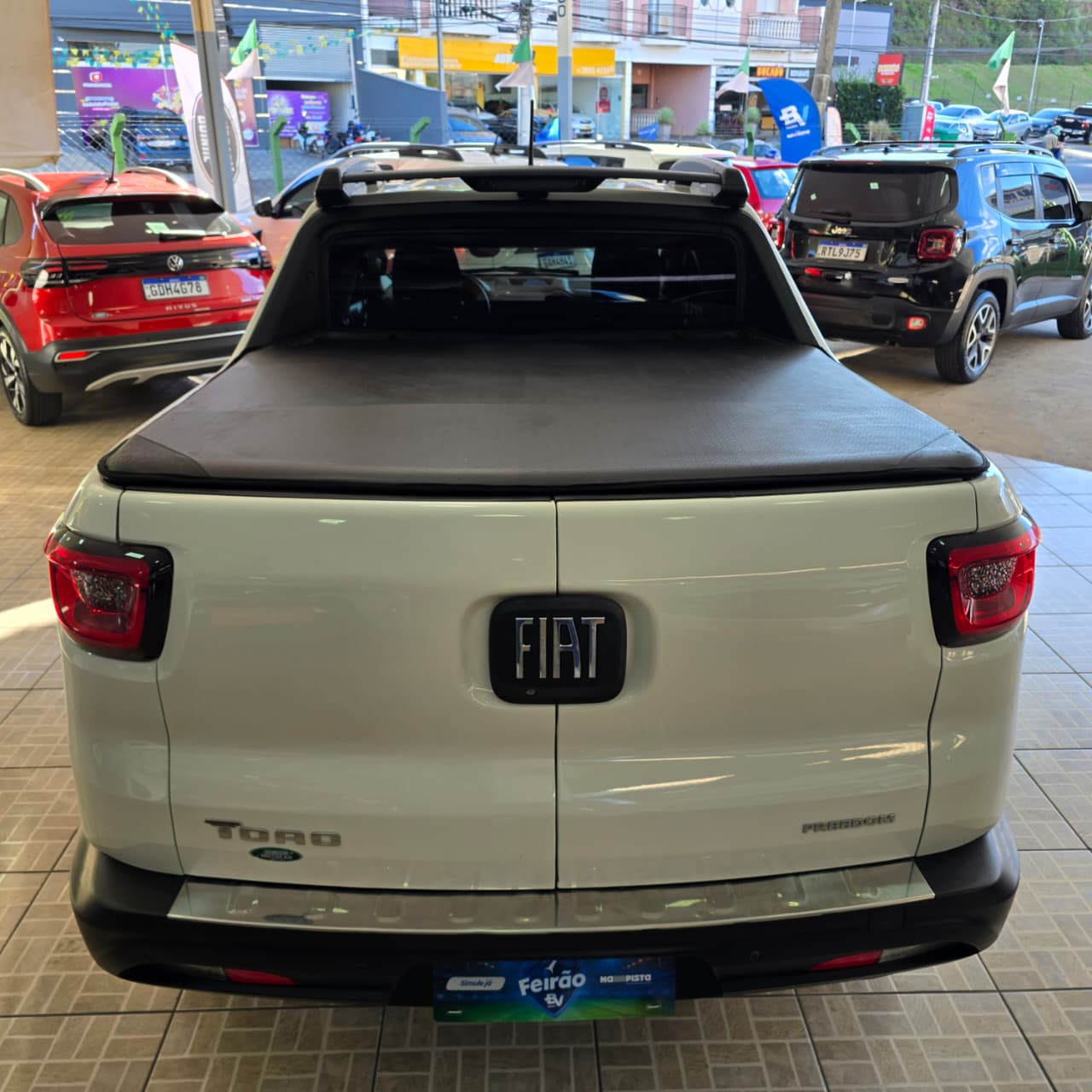 FIAT TORO 1.8 FREEDOM BRANCA 2020 FLEX - Imagem 6
