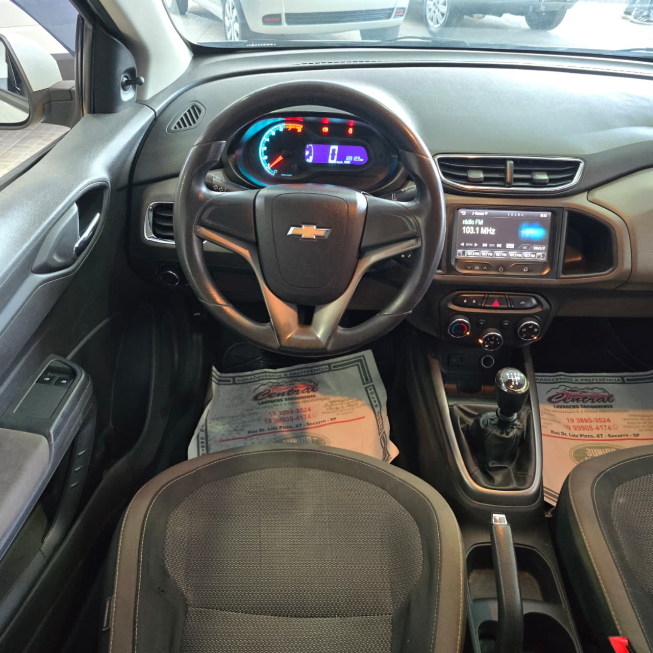 GM PRISMA 1.0 LT BRANCO 2015 FLEX - Imagem 10