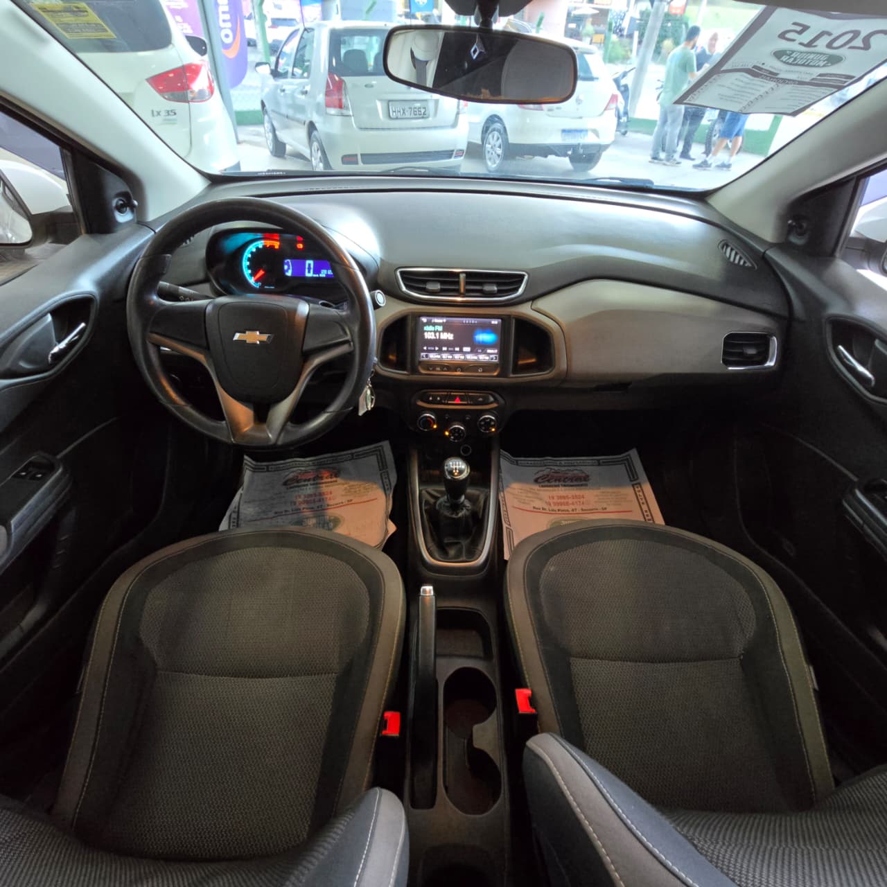 GM PRISMA 1.0 LT BRANCO 2015 FLEX - Imagem 11