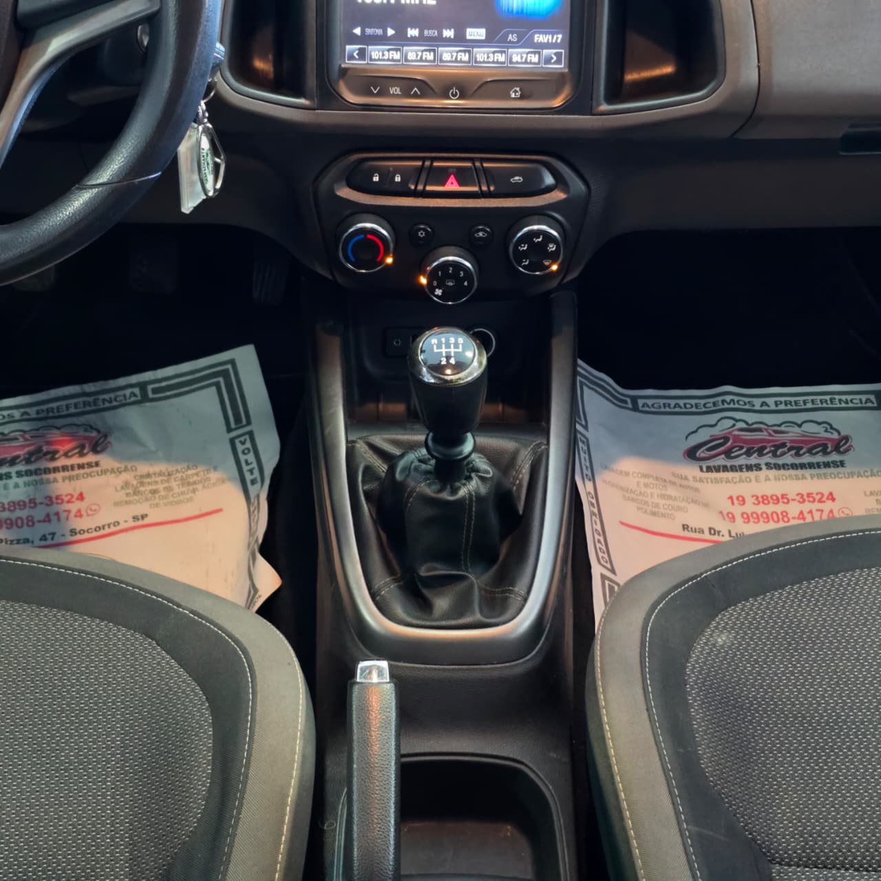 GM PRISMA 1.0 LT BRANCO 2015 FLEX - Imagem 13