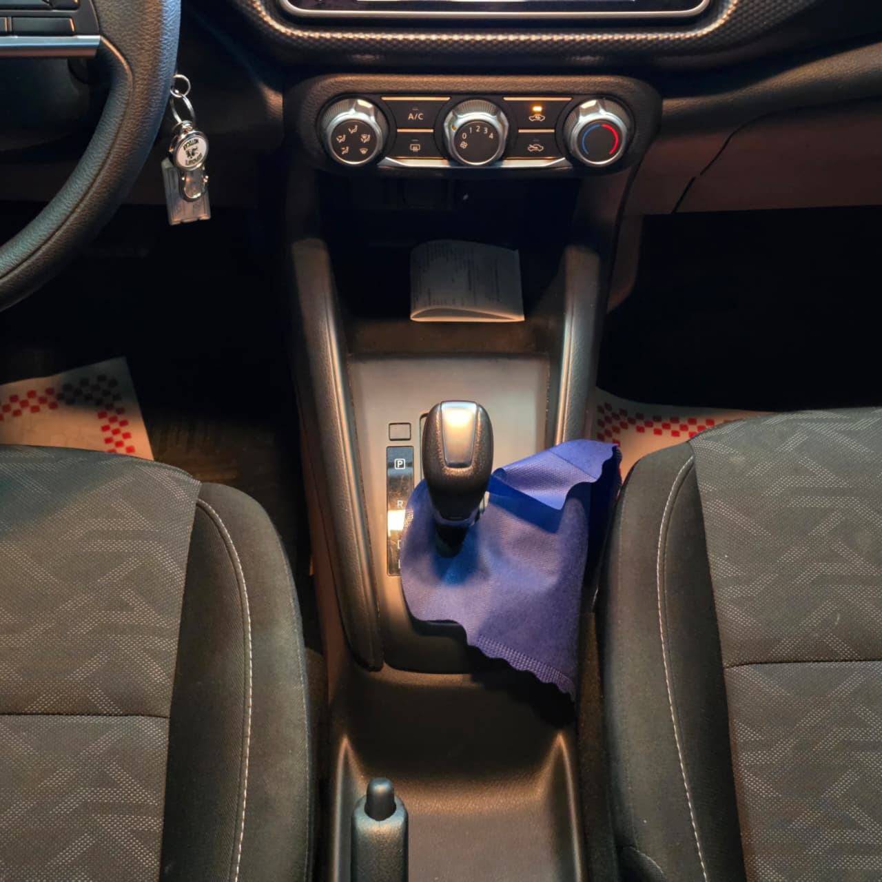 NISSAN KICKS 1.6 SENSE AUT. PRETO 2024 FLEX - Imagem 13