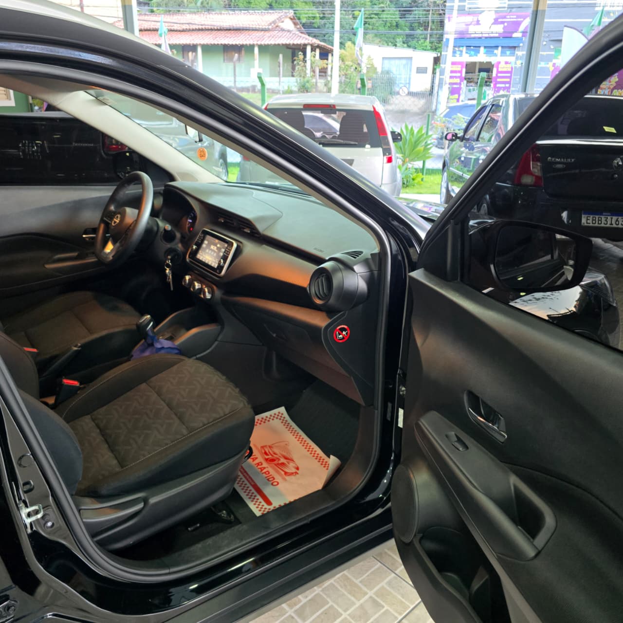 NISSAN KICKS 1.6 SENSE AUT. PRETO 2024 FLEX - Imagem 14