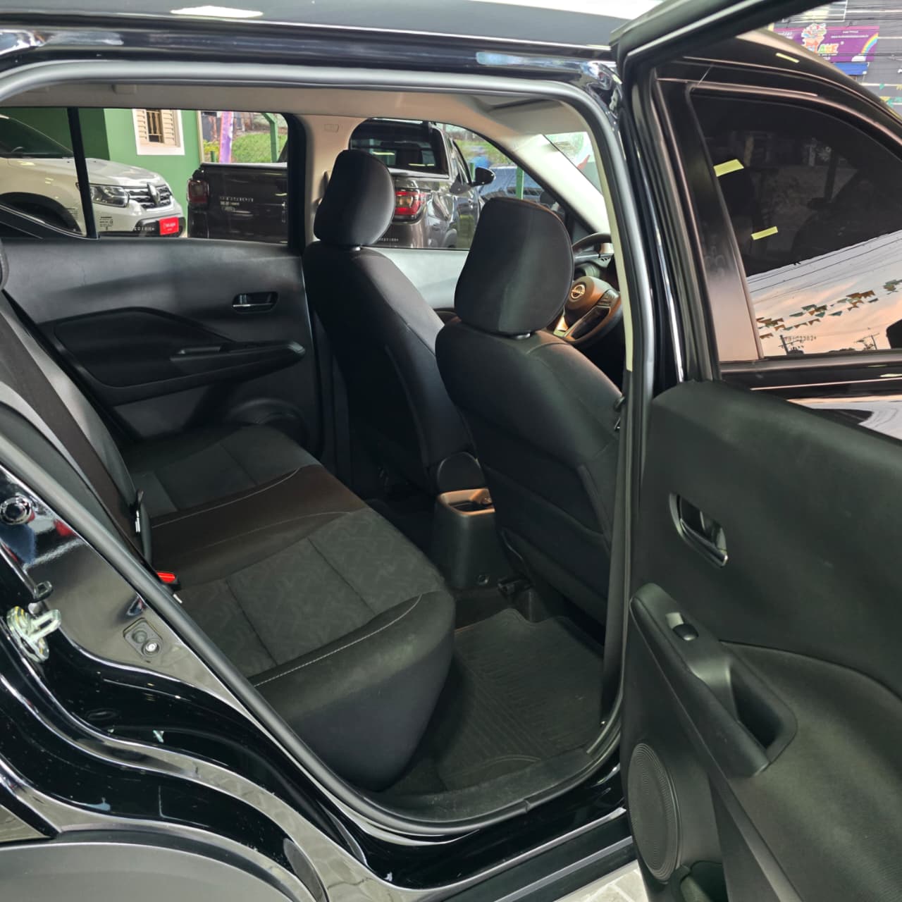 NISSAN KICKS 1.6 SENSE AUT. PRETO 2024 FLEX - Imagem 16