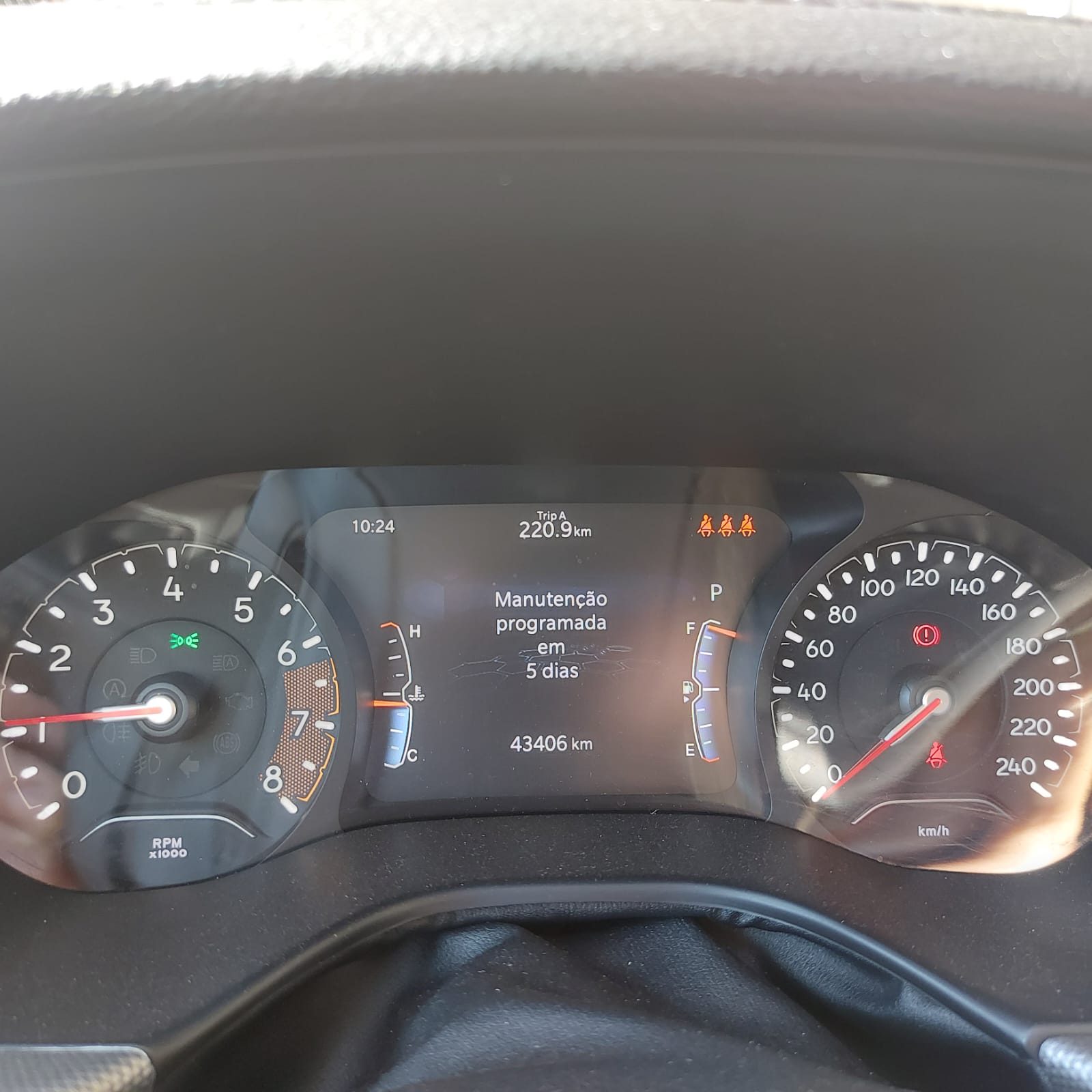 JEEP COMPASS 1.3 TB LONGITUDE AUT. AZUL 2024 FLEX - Imagem 17