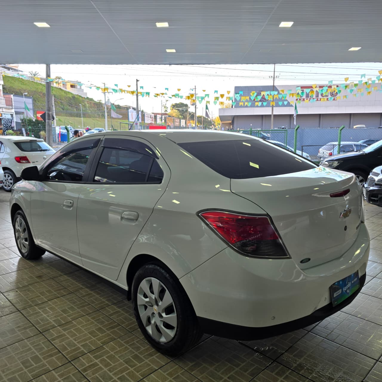 GM PRISMA 1.0 LT BRANCO 2015 FLEX - Imagem 4