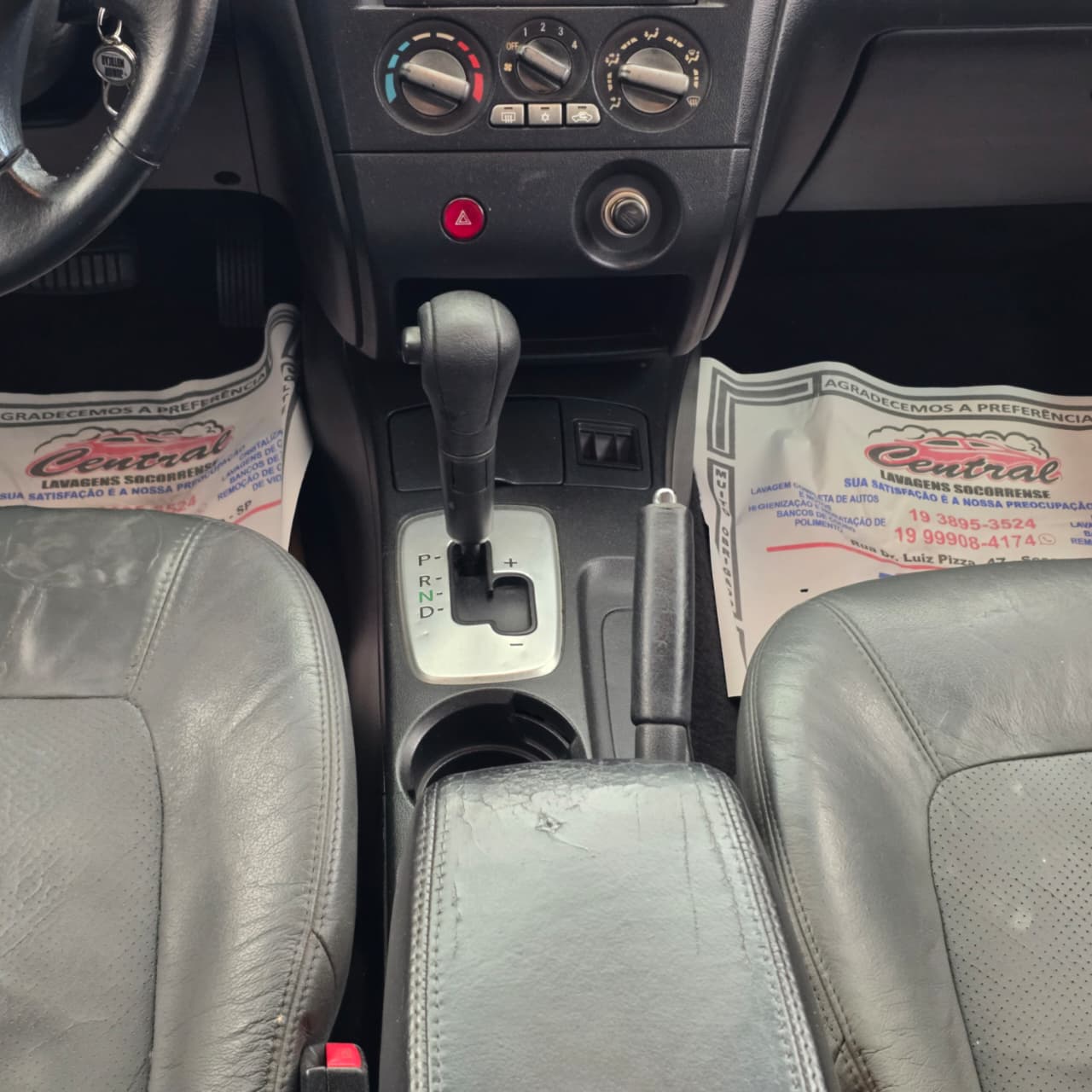 MITSUBISHI AIRTREK 2.4 MIVEC 4X4 AUT. PRETO 2008 GASOLINA - Imagem 13