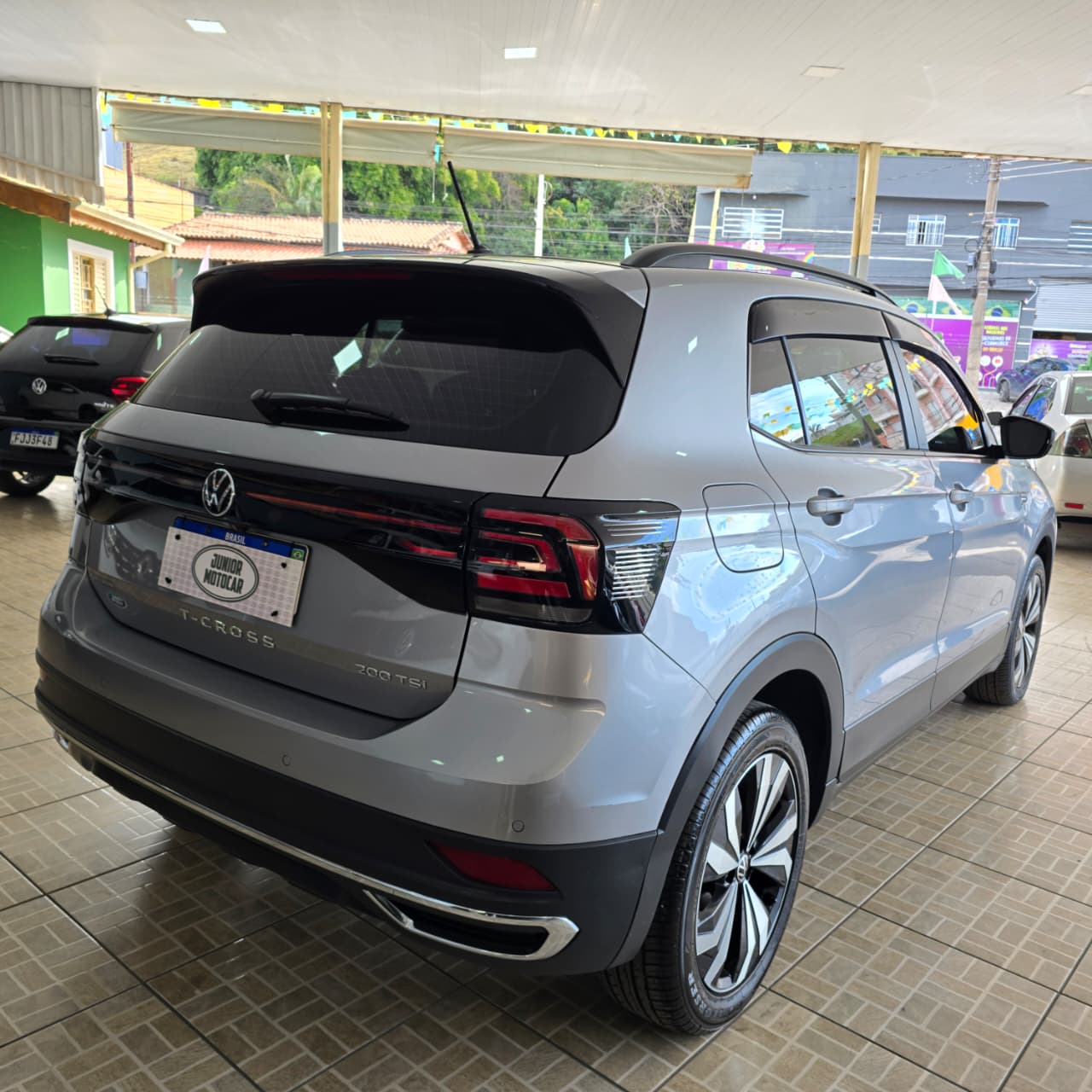 VW T-CROSS 1.0 COMFORT 200 TSI PRATA 2024 FLEX - Imagem 6