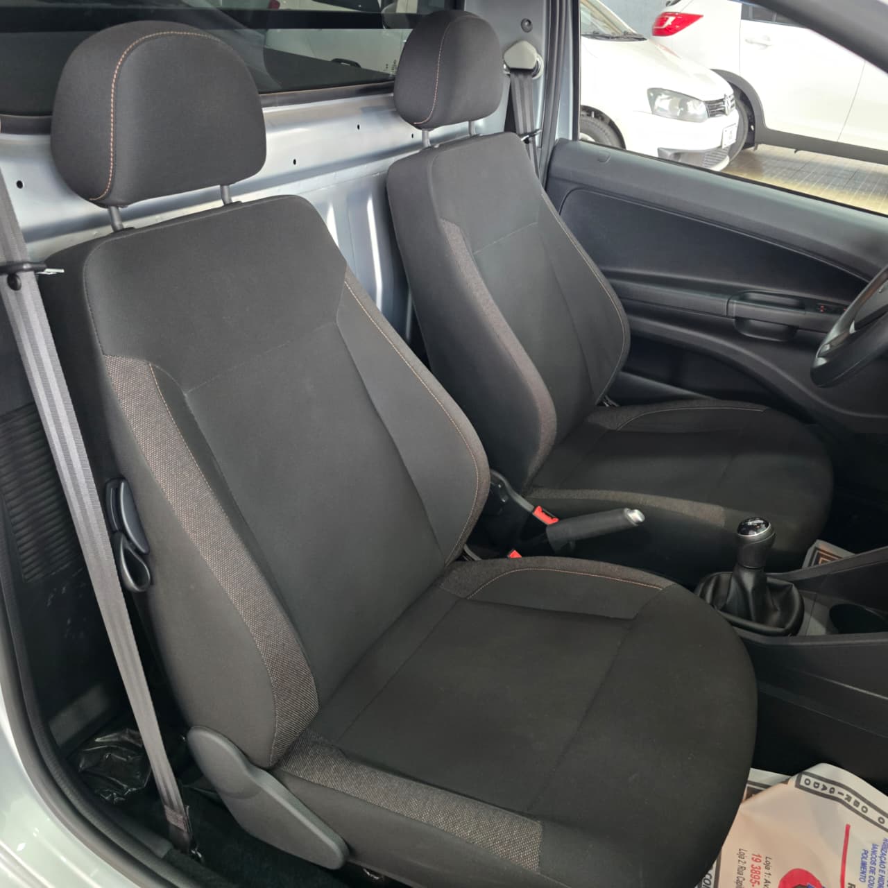 VW SAVEIRO 1.6 ROBUST PRATA 2025 FLEX - Imagem 13