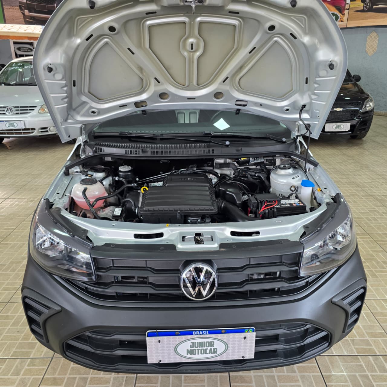 VW SAVEIRO 1.6 ROBUST PRATA 2025 FLEX - Imagem 17